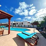 فيلة Marina1